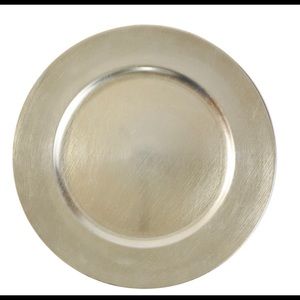 Champagne chargers plates